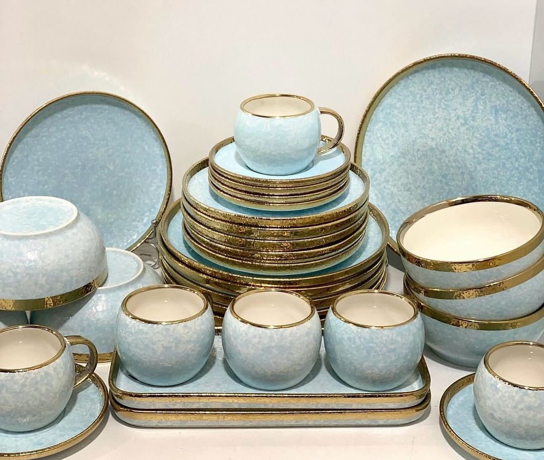 72 Pieces Dinner Set In Ceramic