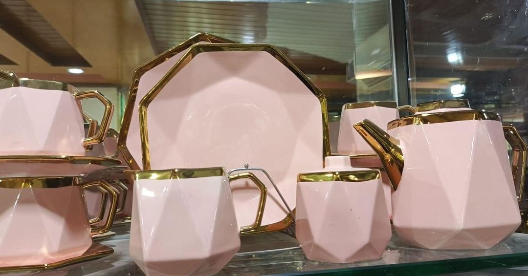 Pink Tea Set With Plates