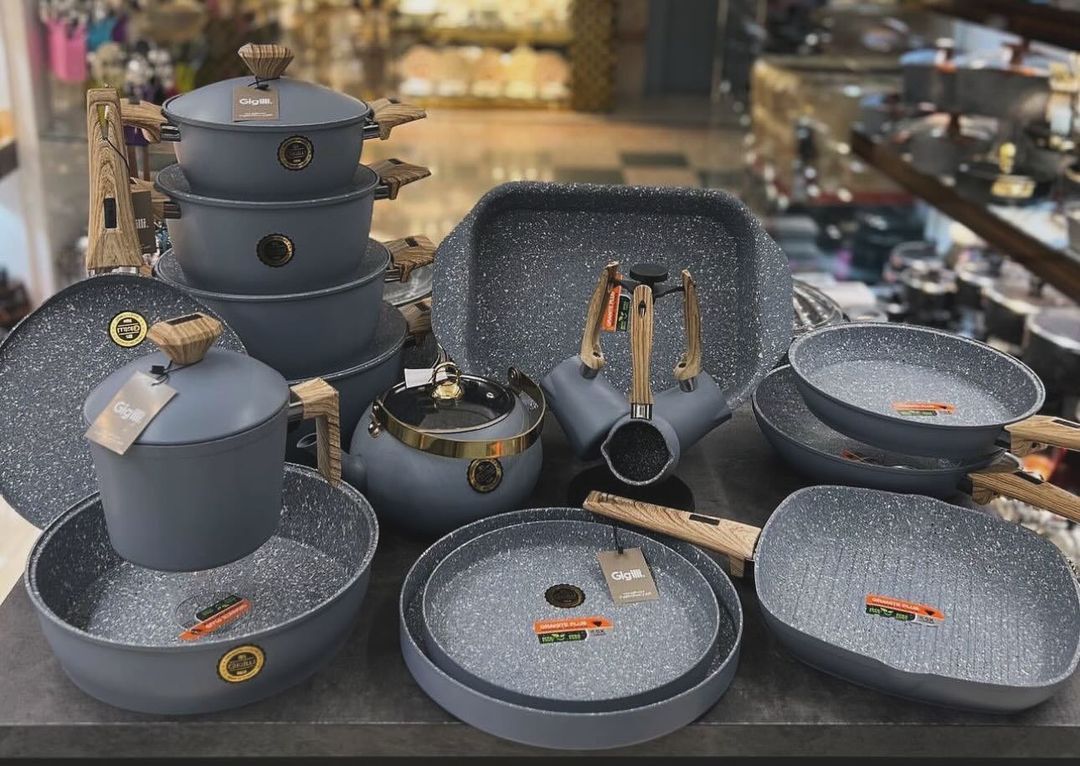 Non Stick 23 Pieces set